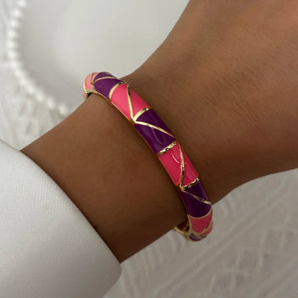 Elegant Enamel Dropped Glaze Flower Texture Bracelet For Women Retro Gold Plated Evil Eye Floral Zircon Bangle Party Jewelry