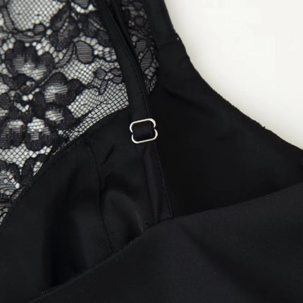 European and American style 25 winter new lace detail decoration heart-shaped neckline fine shoulder strap silk texture top