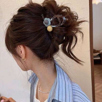 Sweet Style Grab Hair Clips for Women Flower Acrylic Hairpin Back Of Head Tie Shark Cawl Clips Girls Hair Accessories jewelry