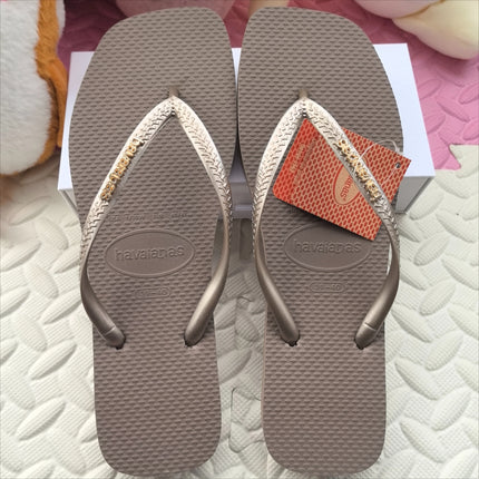 New Brand Flip-flops for 2026 Rubber Flip-flops Rubber Soft and Comfortable Travel Slippers Indoor and Outdoor Anti-slip Shoes