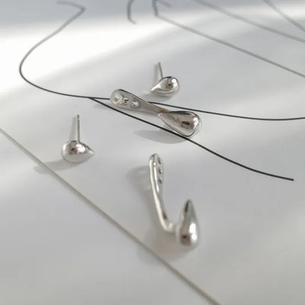 Simple Style Fashion Water Drop Earrings for Women Irregular Geometry Claw Stud Earrings Luxury Korean Female Summer Jewelry