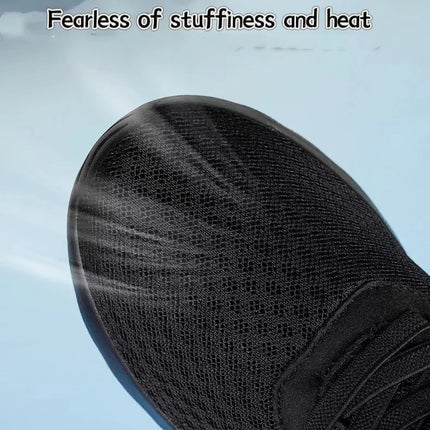 Boys' breathable running shoes, lightweight girls' sports shoes, four season outdoor children's black mesh eyes, big children's