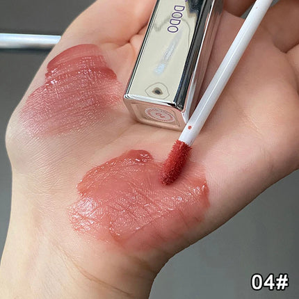 1Pc Moisturizing Color Displaying Watery Shine For Floral Center Mirror Lip Gloss - Bright Non Oily Beautiful Hydrated Lips