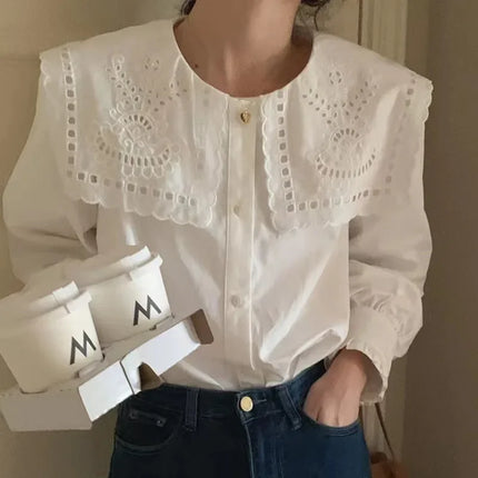 Chic Korean Style Early Spring French Embroidery Large Lapel Single-breasted Fashionable Age-reducing White Shirt For Women
