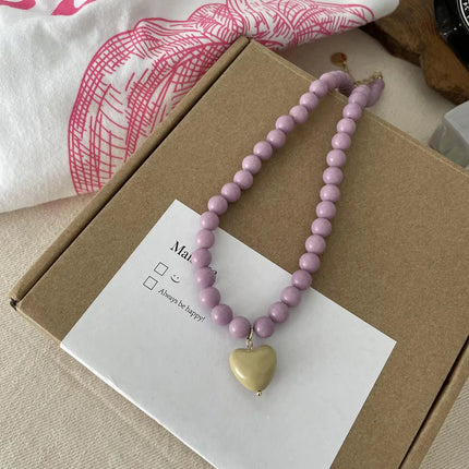 New Trend Vintage Resin Acrylic Pink Love Heart Green Beaded Necklace for Women Aesthetic Jewelry Fashion Neck Accessories