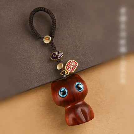 Sandalwood Wooden Cat Keychain Anime Cute Mobile Phone Chain Wooden Pendant Personality Creative Cute Accessories Hand-knitted