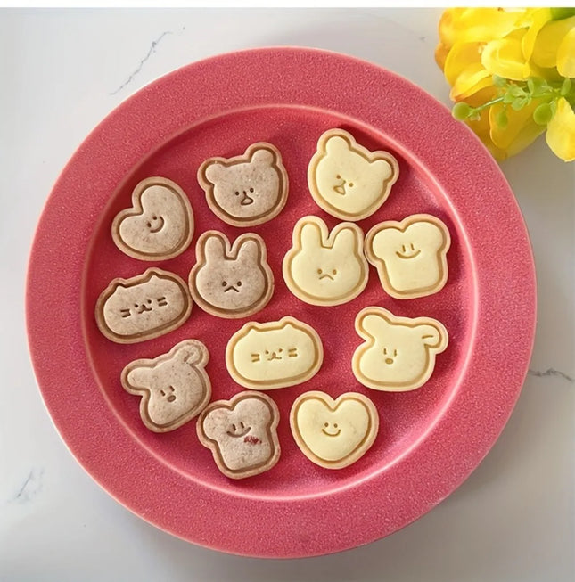 6Pcs Cute Cartoon Animal Cookie Mold Set, Mini Bear, Rabbit, Cat, Toast & Heart Cutter for Baking, Fondant & Steamed Buns