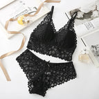 Black / M
