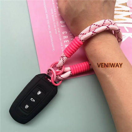 Keychain Metal Key Ring Accessories Colorful Car Keychain For Bags Charm Portable Key Chain Anti-fall Wrist Strap Couple Lanyard