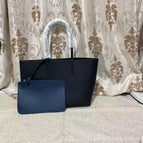 Noir avec bleu