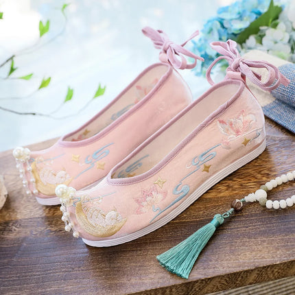 Chasing Moon Hot Sale Of The Season New Style Ming Dynasty Hanfu Shoes National Style Upturned Head Cotton Shoes Ancient Wedding