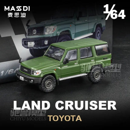 MASDI 1:64 Toyota Land Cruiser LC76 Land Cruiser Pro replica alloy car model, boys' festival gift toy collection item.