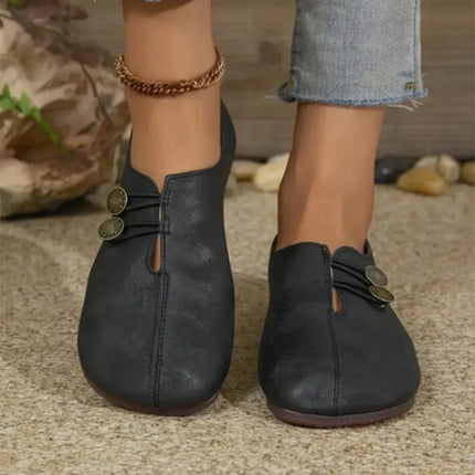 2026 Spring/Autumn New Slip-On Casual Shoes for Women - Large Sizes Minimalist Flat Sole Shoes, Versatile Commuter Shoes