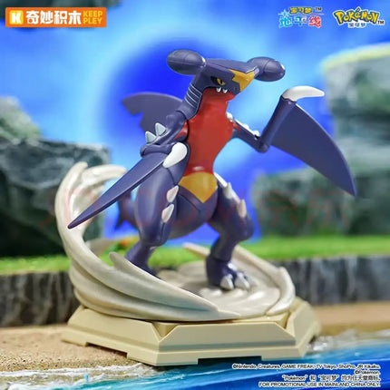 Keeppley Pokemon Fight! Serie Building Block Toys Dragonite Garchomp Gardevoir Charizard Gengar Eevee Action Assembly Model Toys