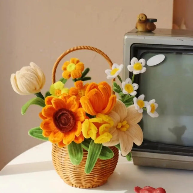 300PCS Pipe Cleaner Flower Kit, Pipe Cleaners Bulk, 3 Colors Pipe Cleaners Craft Chenille Stems Pipe Cleaners Flowers with Floral Wires, Floral Tape, Scissors for Art Project