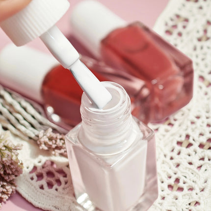 V07 Girl's Heart 3-Pack No-Bake Nail Polish Quick-Dry Long-Lasting Tearable Water-Based Three-Color Nail Polish Set