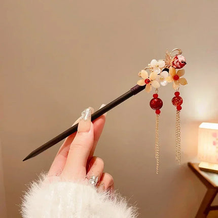 Retro Tassel Pearl Rhinestone Hair Stick Chinese Style Hairpin for Women Wedding Hair Accessories Charm Metal Hairpins Jewelry
