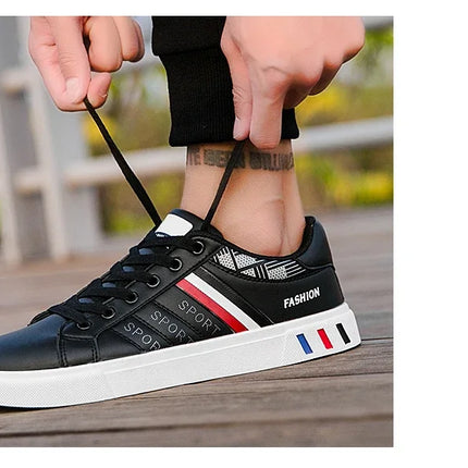 2024 Men's Casual Sneakers New Fashion Lace-up White Shoes Student Comfort Sports Plus Size Vulcanized Shoes Zapatillas De Hombre