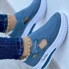 Blue / 35
