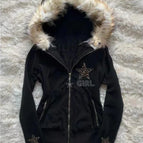 891 Black / M