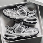 GREY / 44