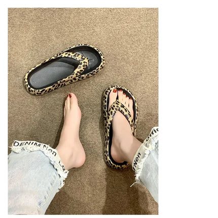 2025 Women Plaid Thong Flip Flops Summer Thick Platform Slides Ladies Non Slip Clip Toe Slippers Soft Casual Outdoor Beach Shoes