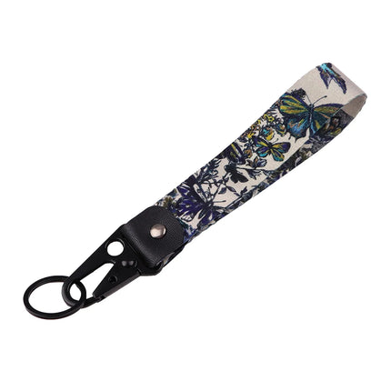 Lucky Cat Eagle Beak Keychain Motorcycles Girl Animation Short Lanyards Used in Phone Rope Badge Holder Accessories