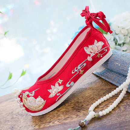 Chasing Moon Hot Sale Of The Season New Style Ming Dynasty Hanfu Shoes National Style Upturned Head Cotton Shoes Ancient Wedding