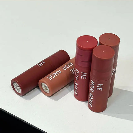 Matte Nude Velvet Liquid Lipstick 5 Color Sexy Red Coffee Lip Gloss Matte Lipstick Waterproof Non Stick Cup Lip Tint Mud Makeup
