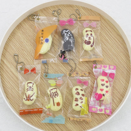 Cross-border new Japanese imitation banana resin key chain, candy snack pendant, Tokyo, gifts, Pendant