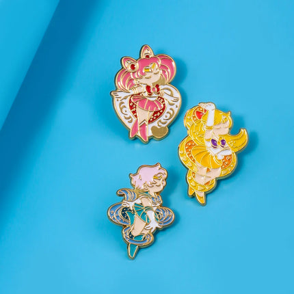 Anime Cartoon Moon Tsukino Usagi Enamel Keychain Necklace for Women Girl Magic Brooch Aino Minako Pin Cosplay Jewelry Gift