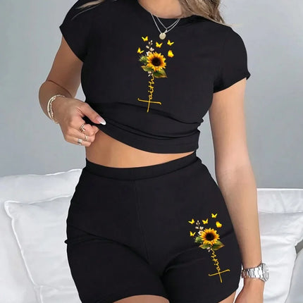 Women Slim-fit T-Shirts & Shorts 2 Pieces Interesting Collection Printing Pattern Crop Tops Fashion High Elastic Soft Clothes