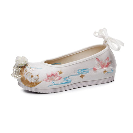 Chasing Moon Hot Sale Of The Season New Style Ming Dynasty Hanfu Shoes National Style Upturned Head Cotton Shoes Ancient Wedding