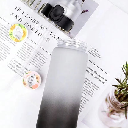 1pc 650ml Flavored Water Bottle with Random 1 Flavour Pods Air Water Bottle Frosted Black Air Camping Sport Fitness Cup