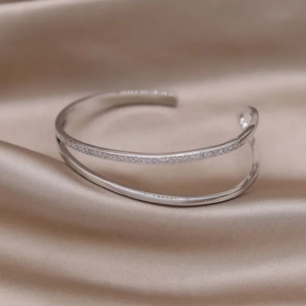 2024 French new design fashion jewelry two-color plated zircon letter X opening bracelet elegant women's daily work accessories