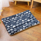 Square / Navy blue cat head / M-49x32cm